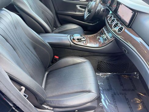 Certified 2019 Mercedes-Benz E 300 image 31