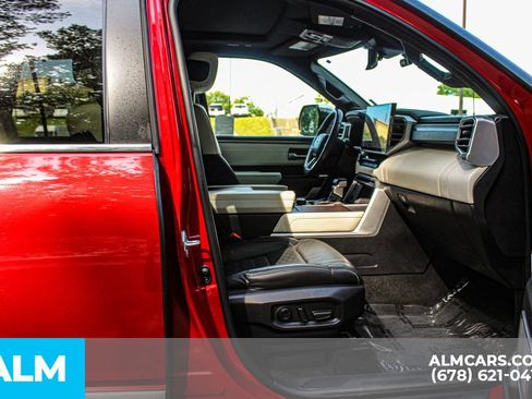Used 2024 Toyota Sequoia Capstone AWD/4WD image 22