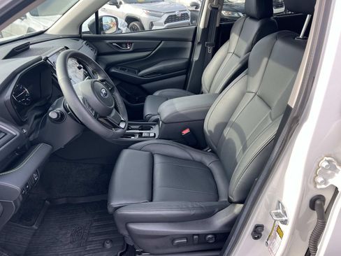 Certified 2025 Subaru Ascent Bronze Edition w/ Onyx Package image 9