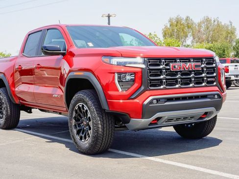 New 2026 GMC Canyon AT4 AWD/4WD image 5