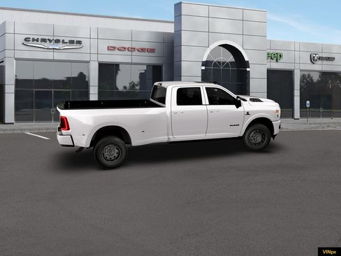 New 2026 RAM 3500 Limited AWD/4WD image 15