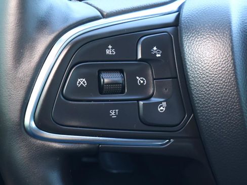 Used 2025 Buick Envista Avenir image 26