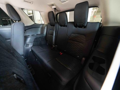 Used 2022 Nissan Pathfinder SV FWD image 24