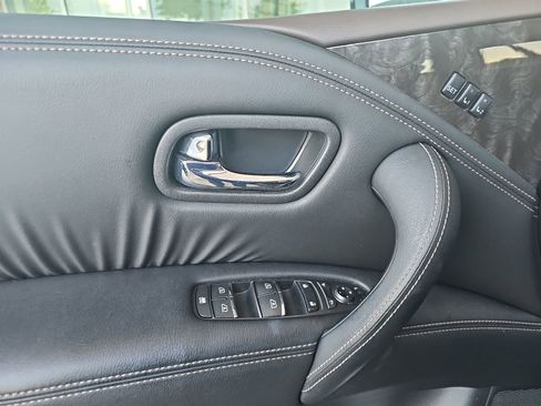 Used 2023 Nissan Armada Platinum w/ Cargo Package RWD image 5