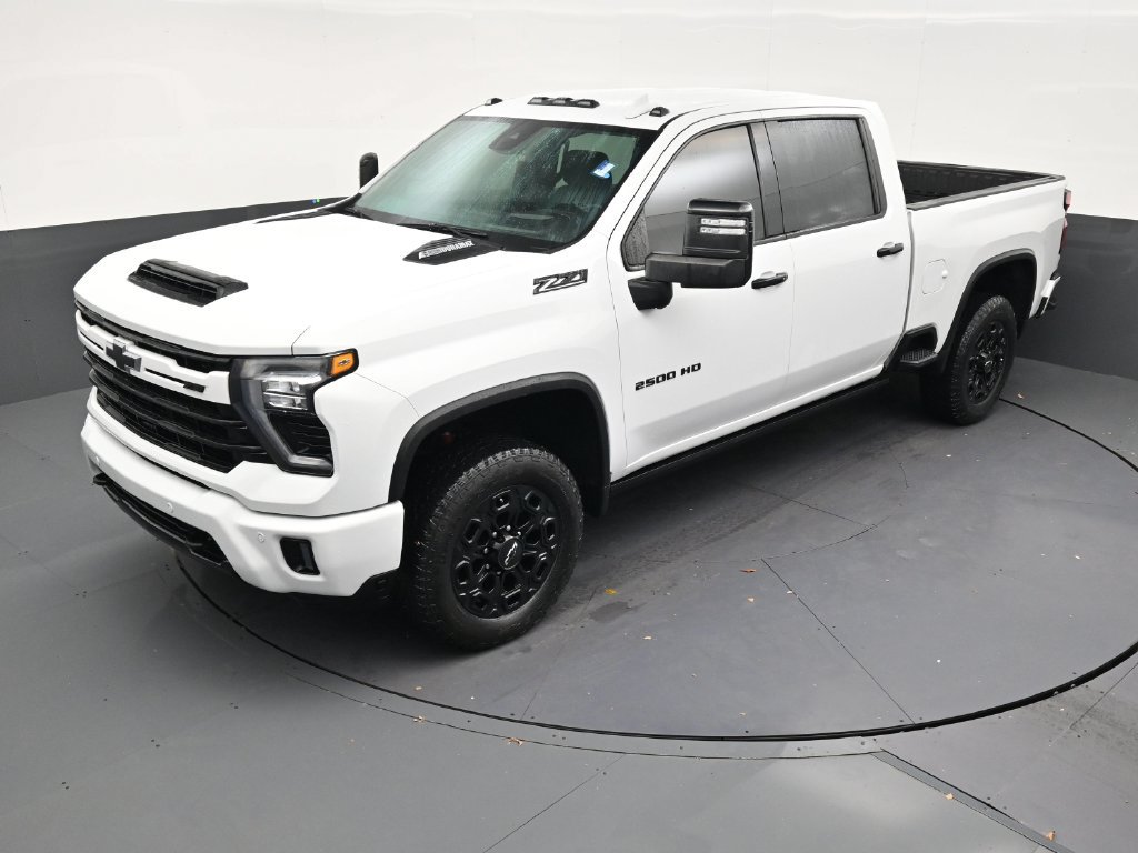 Used 2024 Chevrolet Silverado 2500 LTZ w/ LTZ Plus Package AWD/4WD image 12
