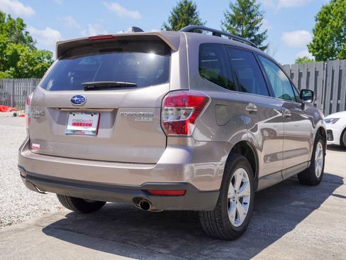 Used 2016 Subaru Forester 2.5i Limited AWD/4WD image 8