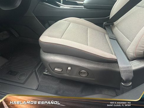 New 2026 Chevrolet Traverse LT w/ Sun and Wheel Package image 16