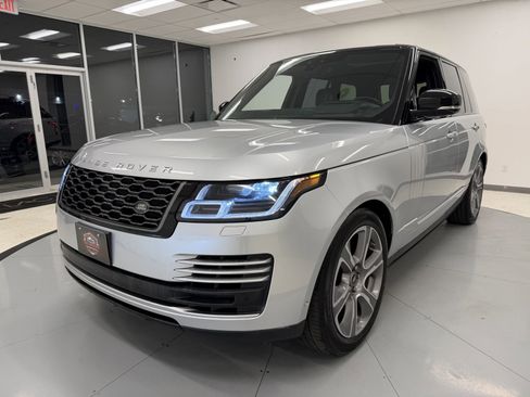Used 2020 Land Rover Range Rover Autobiography image 79