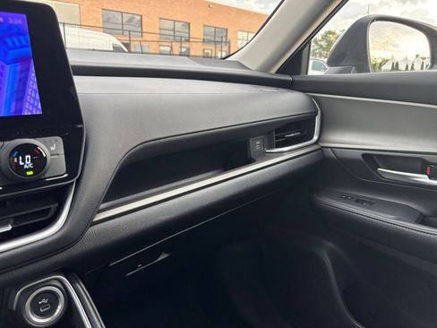 Used 2025 Toyota Grand Highlander FWD image 37