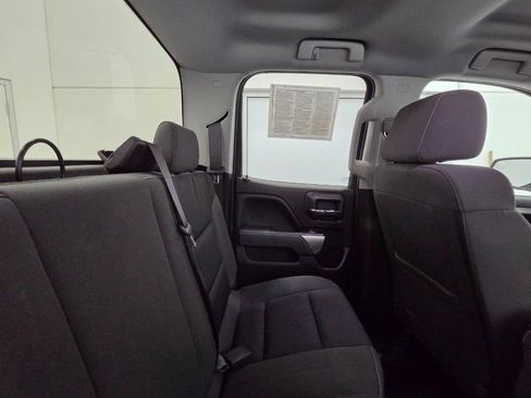 Used 2019 Chevrolet Silverado 1500 LT AWD/4WD image 8