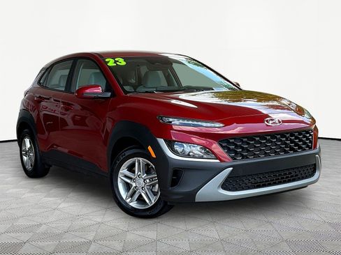 Used 2023 Hyundai Kona SE AWD/4WD image 3