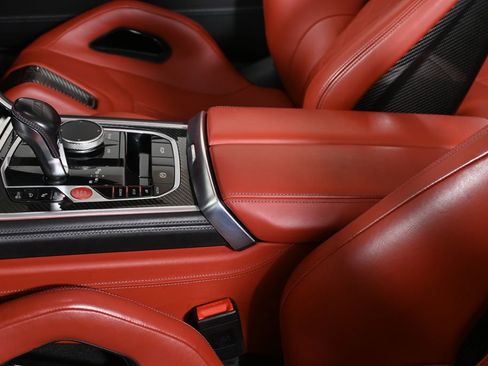 Used 2022 BMW M8 Competition image 32
