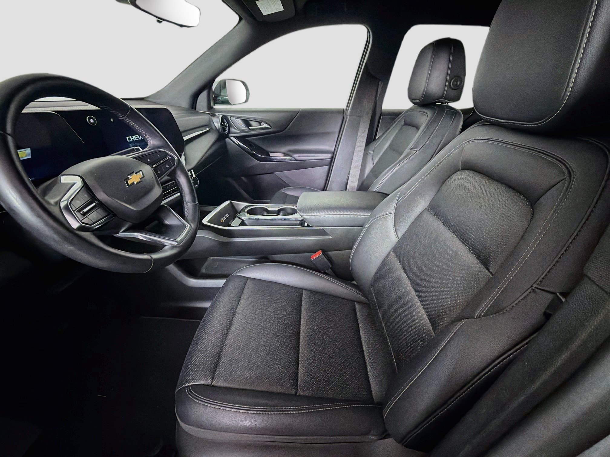 Used 2025 Chevrolet Equinox LT w/ Convenience Package II FWD image 13