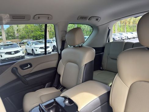 Used 2023 INFINITI QX80 Premium Select w/ Cargo Package AWD/4WD image 12