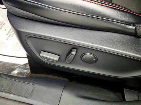 Used 2024 Ford Escape ST-Line AWD/4WD image 10