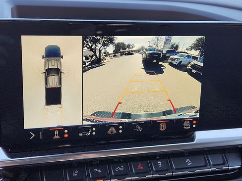 Used 2025 GMC Sierra 2500 SLT w/ Texas SLT Premium Package image 19