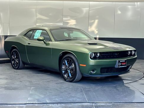 Used 2022 Dodge Challenger SXT w/ Blacktop Package AWD/4WD image 1