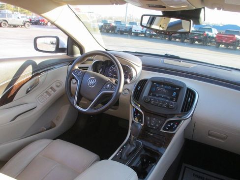 Used 2014 Buick LaCrosse Leather w/ Driver Confidence Package image 19