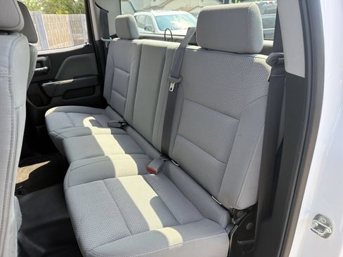 Used 2018 Chevrolet Silverado 1500 W/T AWD/4WD image 22
