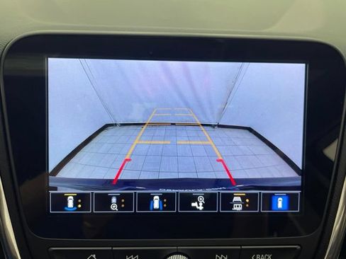 Certified 2022 Chevrolet Equinox LT AWD/4WD image 6