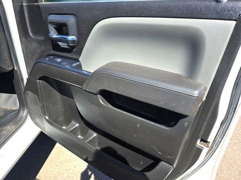 Used 2017 Chevrolet Silverado 2500 W/T image 24