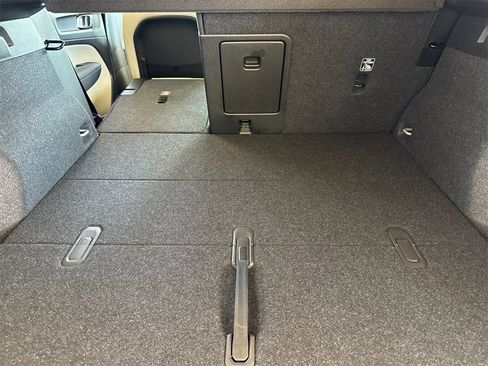 New 2026 Volvo XC40 B4 Plus image 14