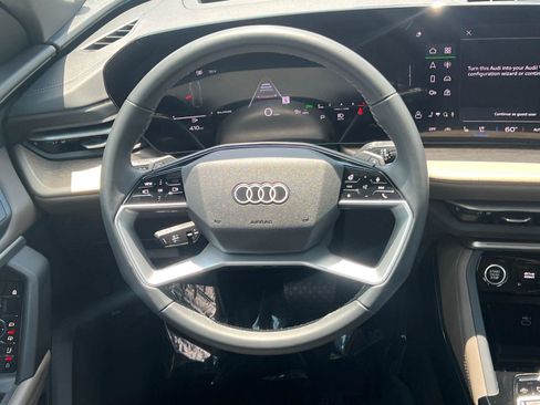 Certified 2025 Audi Q5 Premium Plus w/ Premium Plus AWD/4WD image 26