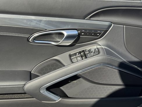 New 2025 Porsche 718 Cayman image 19