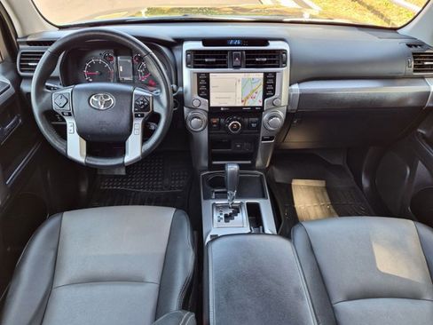 Used 2021 Toyota 4Runner SR5 Premium w/ Moonroof Package RWD image 17