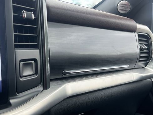 Used 2023 Ford F150 Lariat w/ Equipment Group 502A High image 12