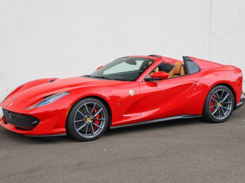 Certified 2023 Ferrari 812 GTS RWD image 52