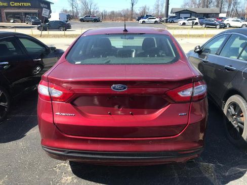 Used 2016 Ford Fusion SE image 8