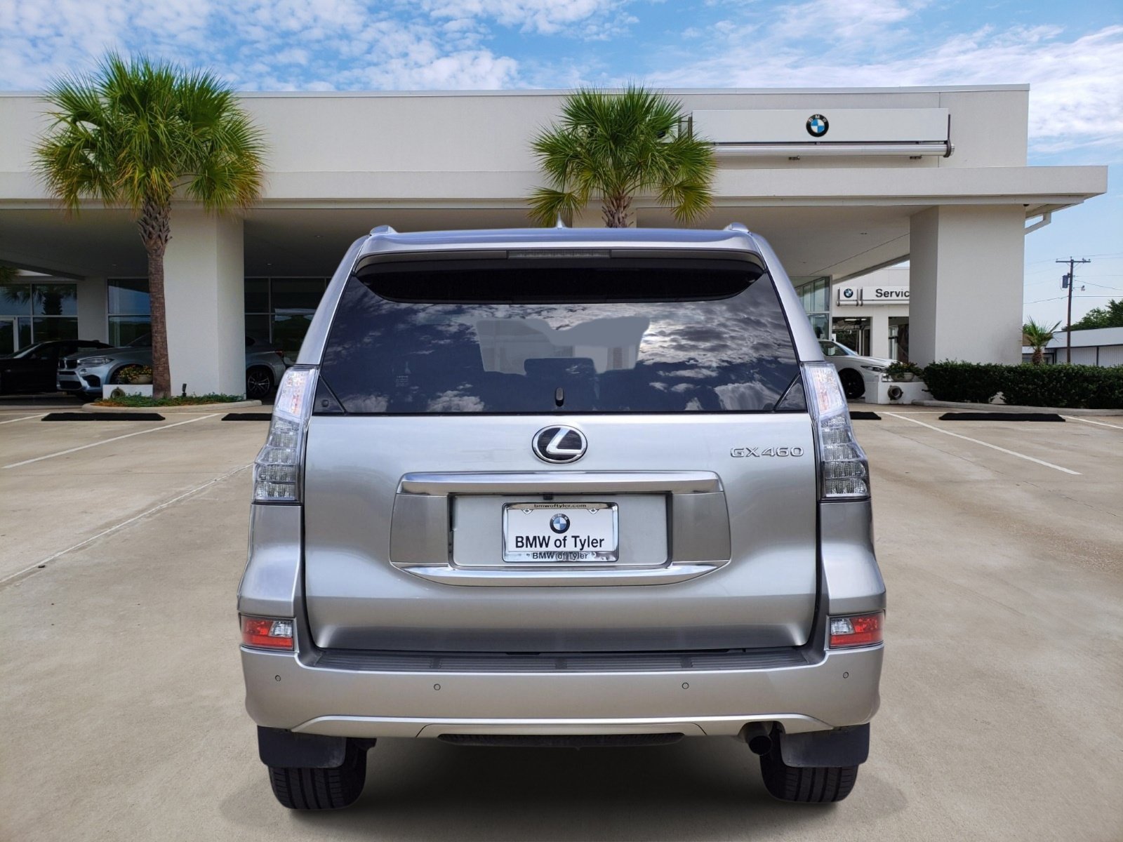 Used 2023 Lexus GX 460 Premium w/ Premium Plus Package AWD/4WD image 5