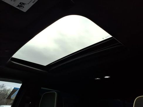 Used 2025 GMC Sierra 2500 AT4X image 24