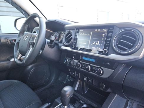 Used 2023 Toyota Tacoma 4x4 Double Cab image 13