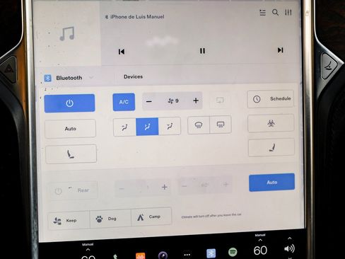 Used 2017 Tesla Model X 75D image 30