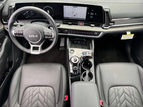 Certified 2025 Kia Sportage X-Line Prestige AWD/4WD image 14