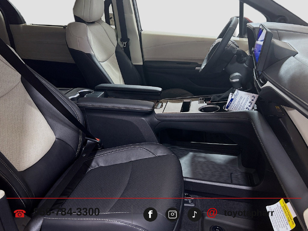 New 2026 Toyota Sienna Platinum AWD/4WD image 29