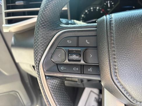 Used 2025 Toyota Tundra SR5 AWD/4WD image 30