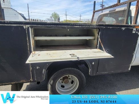 Used 2005 Ford F350 XL image 15