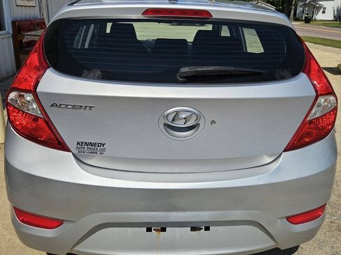 Used 2017 Hyundai Accent SE FWD image 13