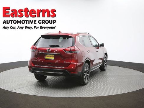 Used 2020 Nissan Rogue SL w/ Premium Package image 42
