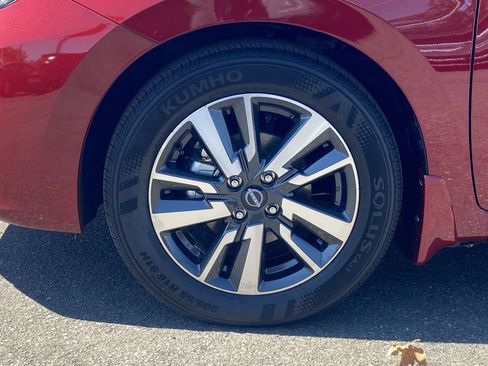 New 2025 Nissan Versa SV w/ Trunk Package image 7