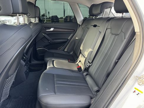 Used 2023 Audi Q5 2.0T Prestige w/ Prestige Package AWD/4WD image 29