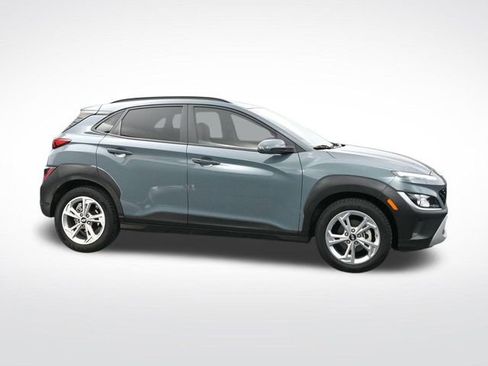 Used 2022 Hyundai Kona SEL w/ Cargo Package FWD image 8