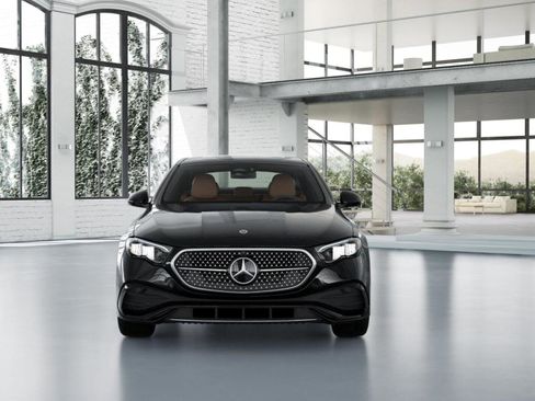 New 2026 Mercedes-Benz E 350 4MATIC Sedan image 7