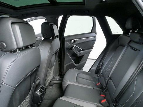 Used 2025 Audi Q3 2.0T Premium w/ Convenience Package image 20