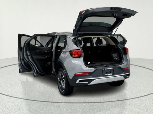 Used 2023 Buick Encore GX Select w/ Safety Package II FWD image 11