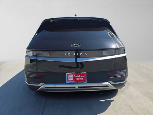 Used 2024 Hyundai Ioniq 5 SEL RWD image 4