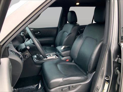 Used 2022 Nissan Armada SL w/ Midnight Edition Package RWD image 8